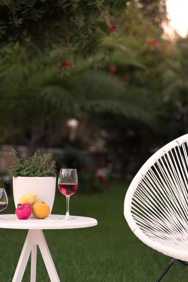 Eleonas Annex Apartments กาวอส ภายนอก รูปภาพ