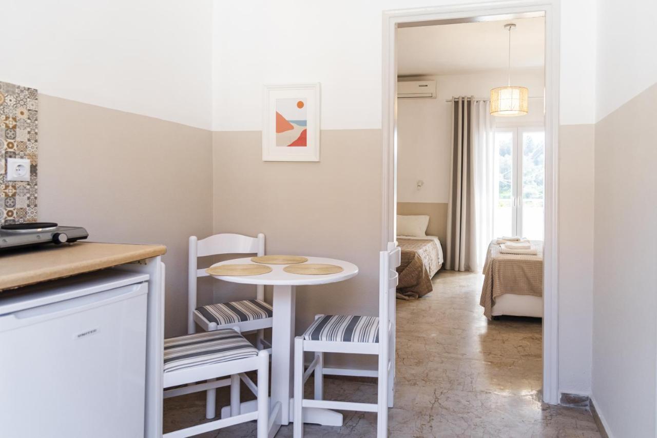 Eleonas Annex Apartments กาวอส ภายนอก รูปภาพ
