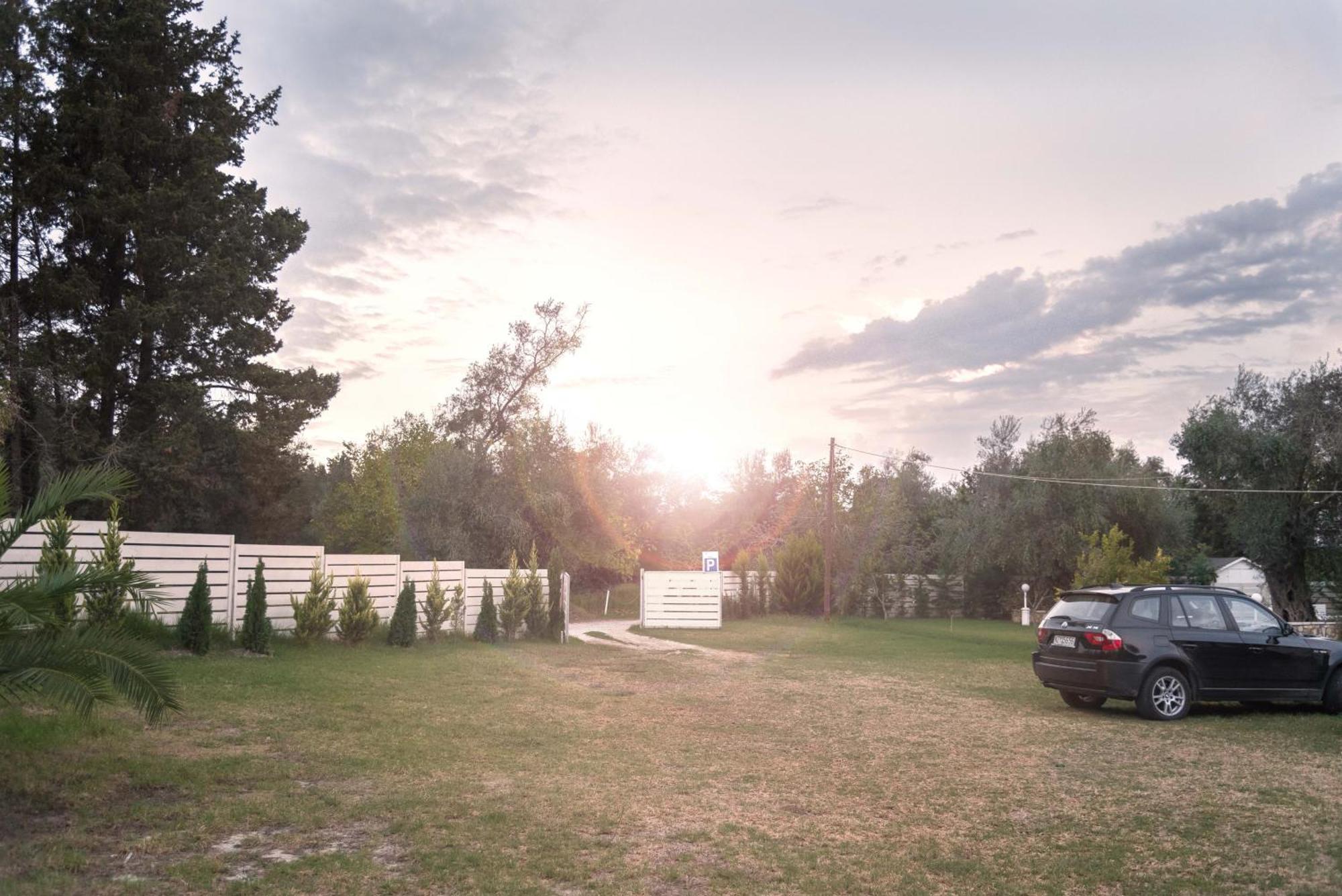 Eleonas Annex Apartments กาวอส ภายนอก รูปภาพ